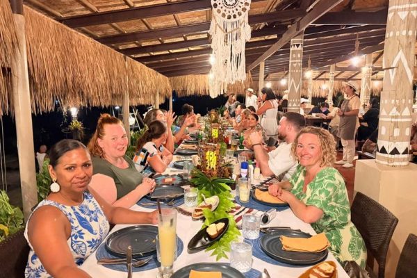 Trat Famil Jon Dinner Trat Famil Jon Dinner