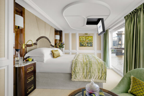 Suite 409 (S.S. Emilie)